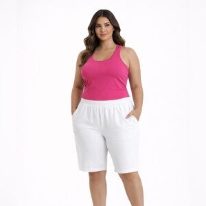 NWT White soft Skimmer Capri Pants